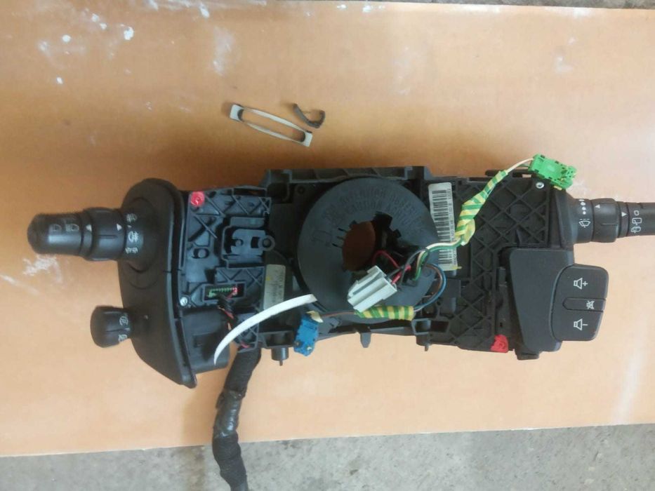 Przełącznik Zespolony Scenic II RENAULT