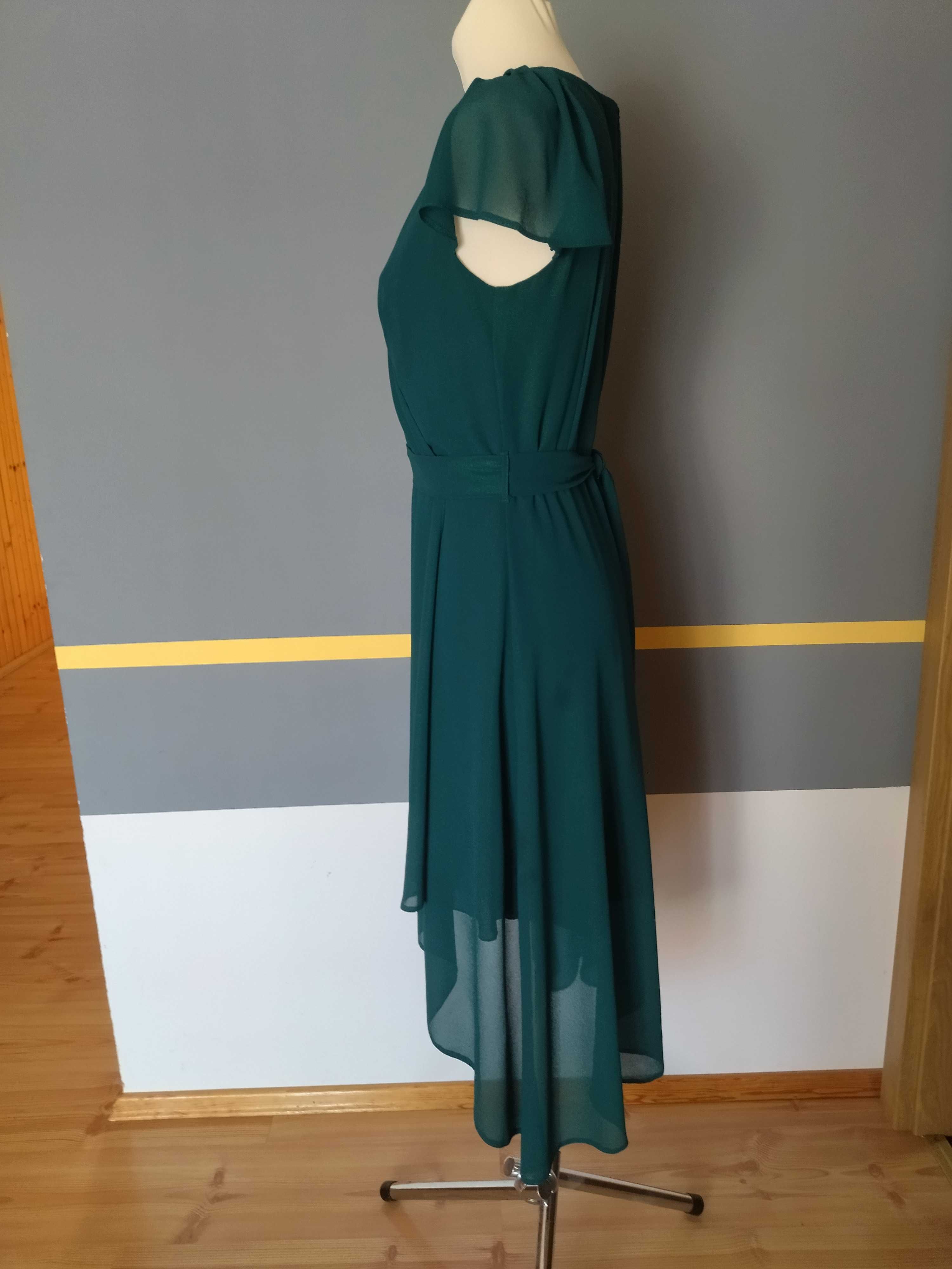 Lekka, zwiewna sukienka w r. 38