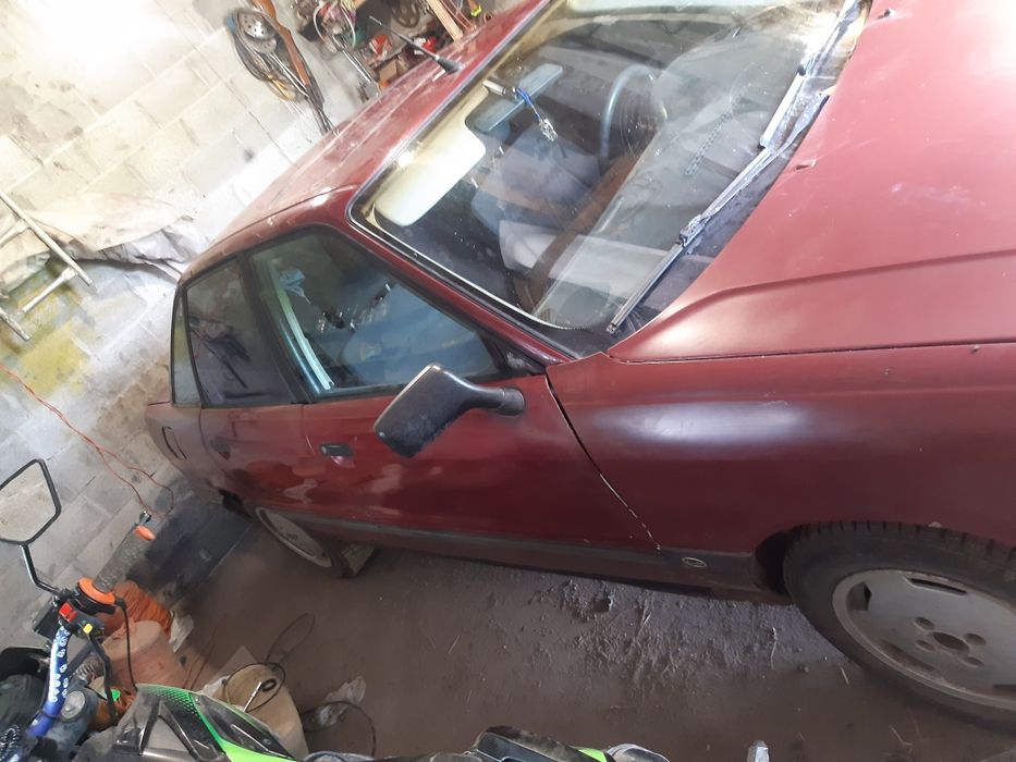 Ауді  80 б3 2.0 бензин