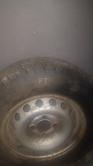 Koła zimowe 175/70r13 barum