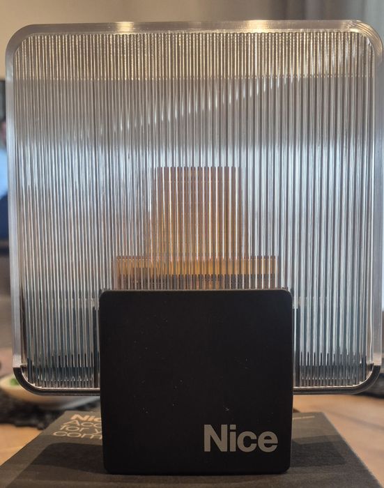 Lampa sygnalizacyjna Led Nice