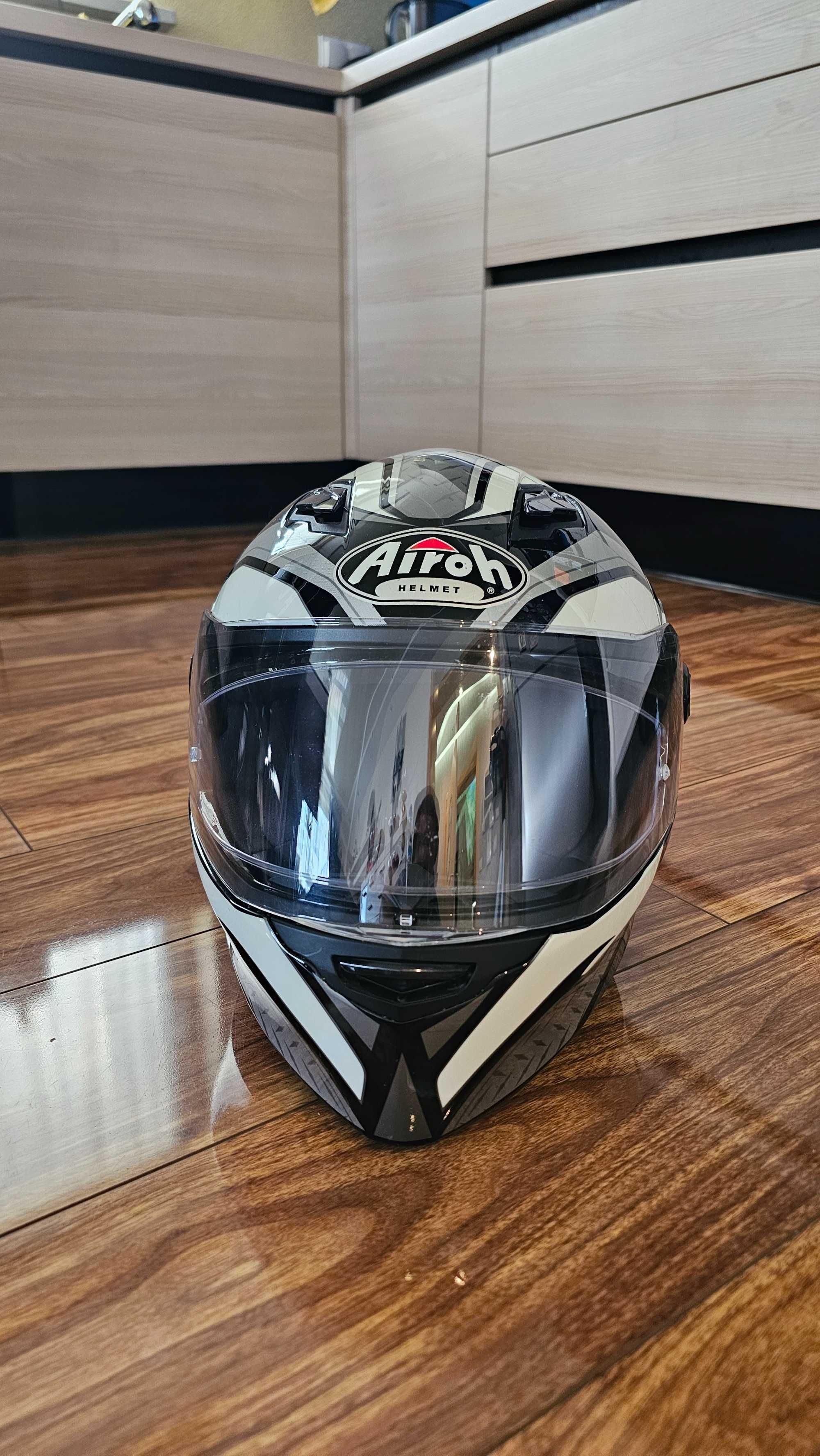 Kask motocyklowy Airoh Movement S Stell White Gloss rozmiar L (59-60)