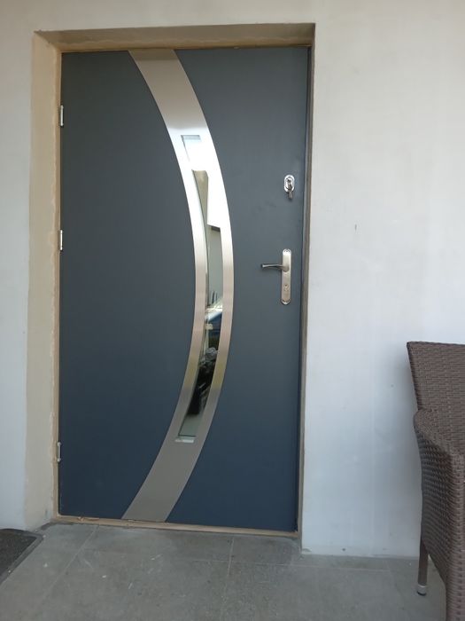 Drzwi zewnętrzne z montażem!!