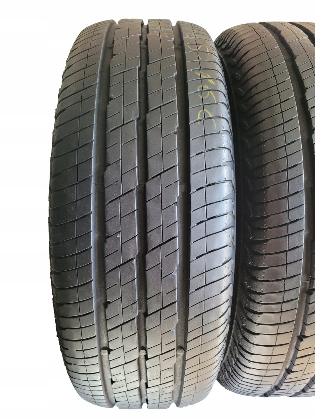 4x continental vanco 2 215/65 R16C 109/107R