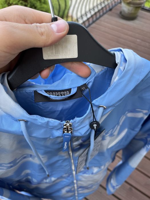 Kurtka lekka Trapstar rozpinana przejsciowa drip drill  babyblue
