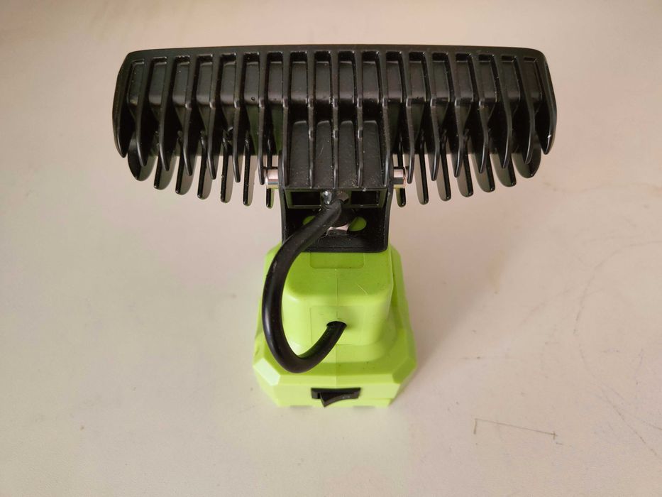 LAMPA 6 LED halogen 18W do RYOBI silna, mocna, długo świeci na baterii