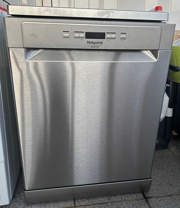 Maquina de Lavar Louça Hotpoint ARISTON INOX