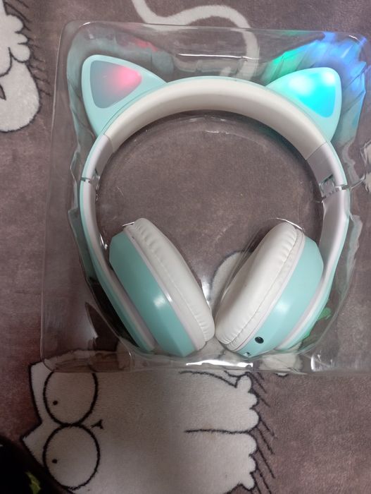 наушники блютуз с кошачьими ушками