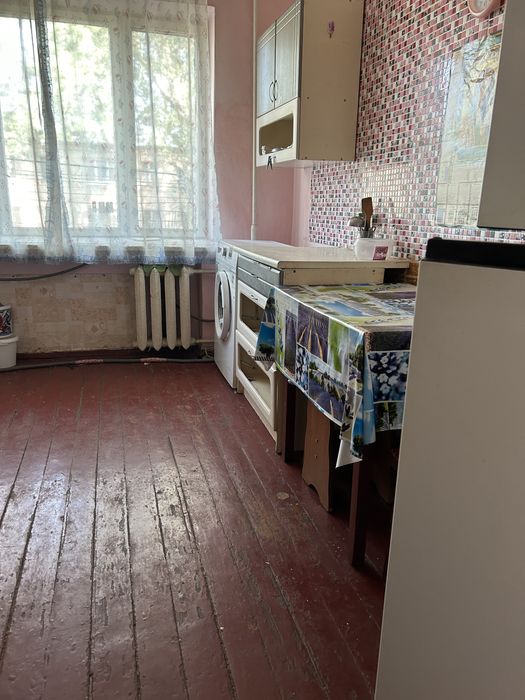 3  кімн. в квартирі вул. Романа Шухевича 29