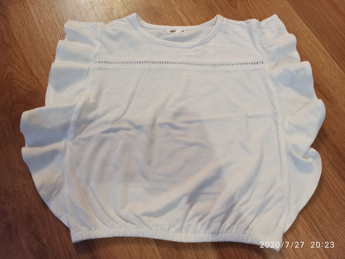 Białe bluzeczki i sweterek r. 98-104