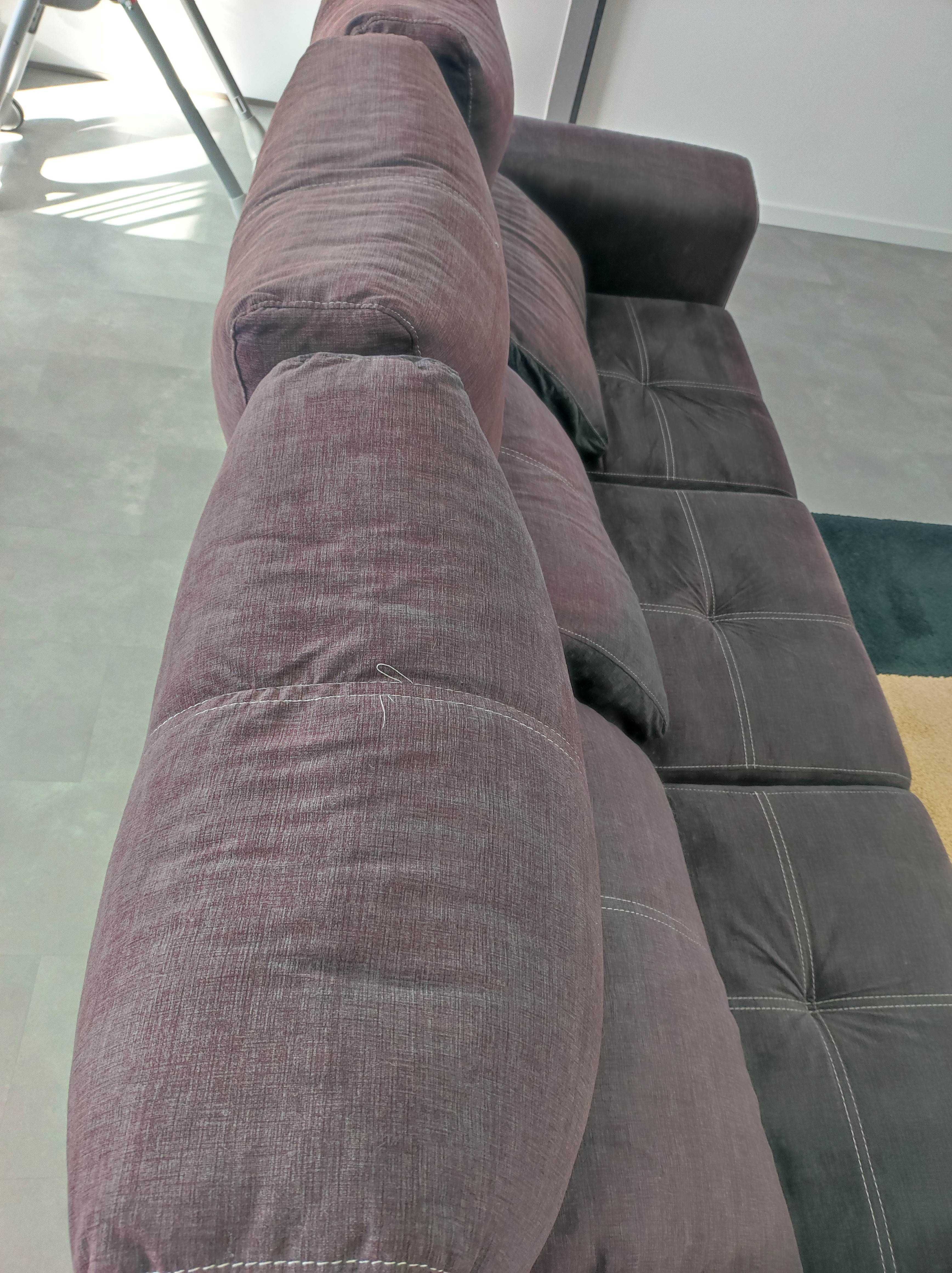 Sofá com Chaise JOM Paris