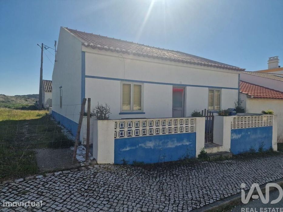 Casa / Villa T3 em Bordeira de 96,00 m2