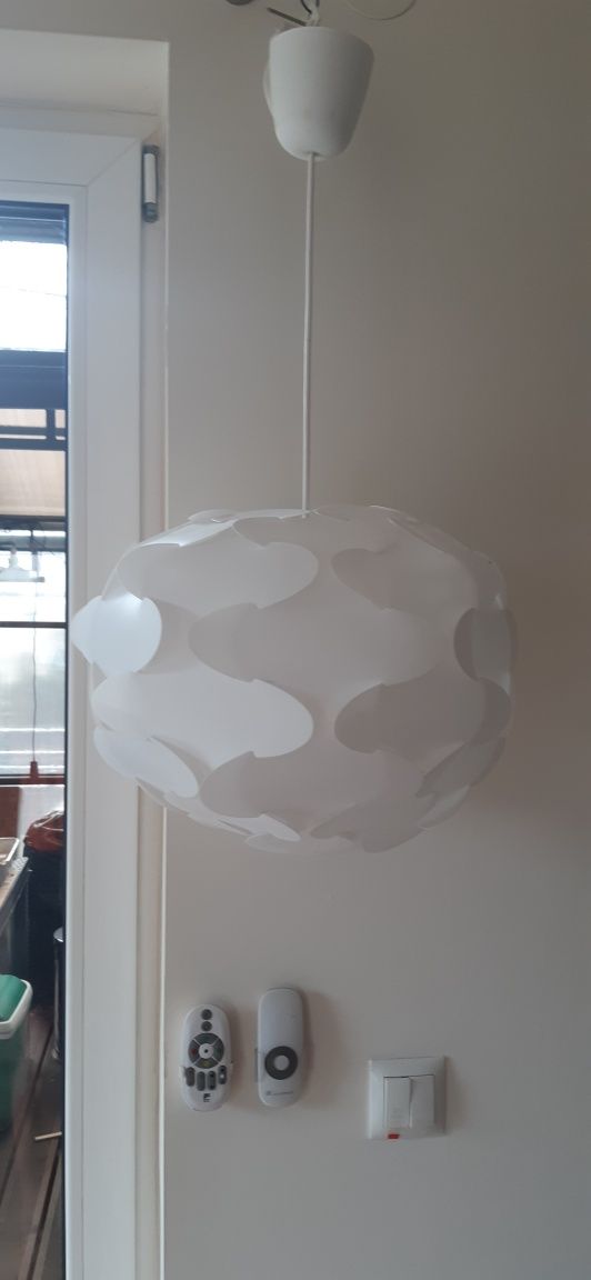 Lampy sufitowe biale