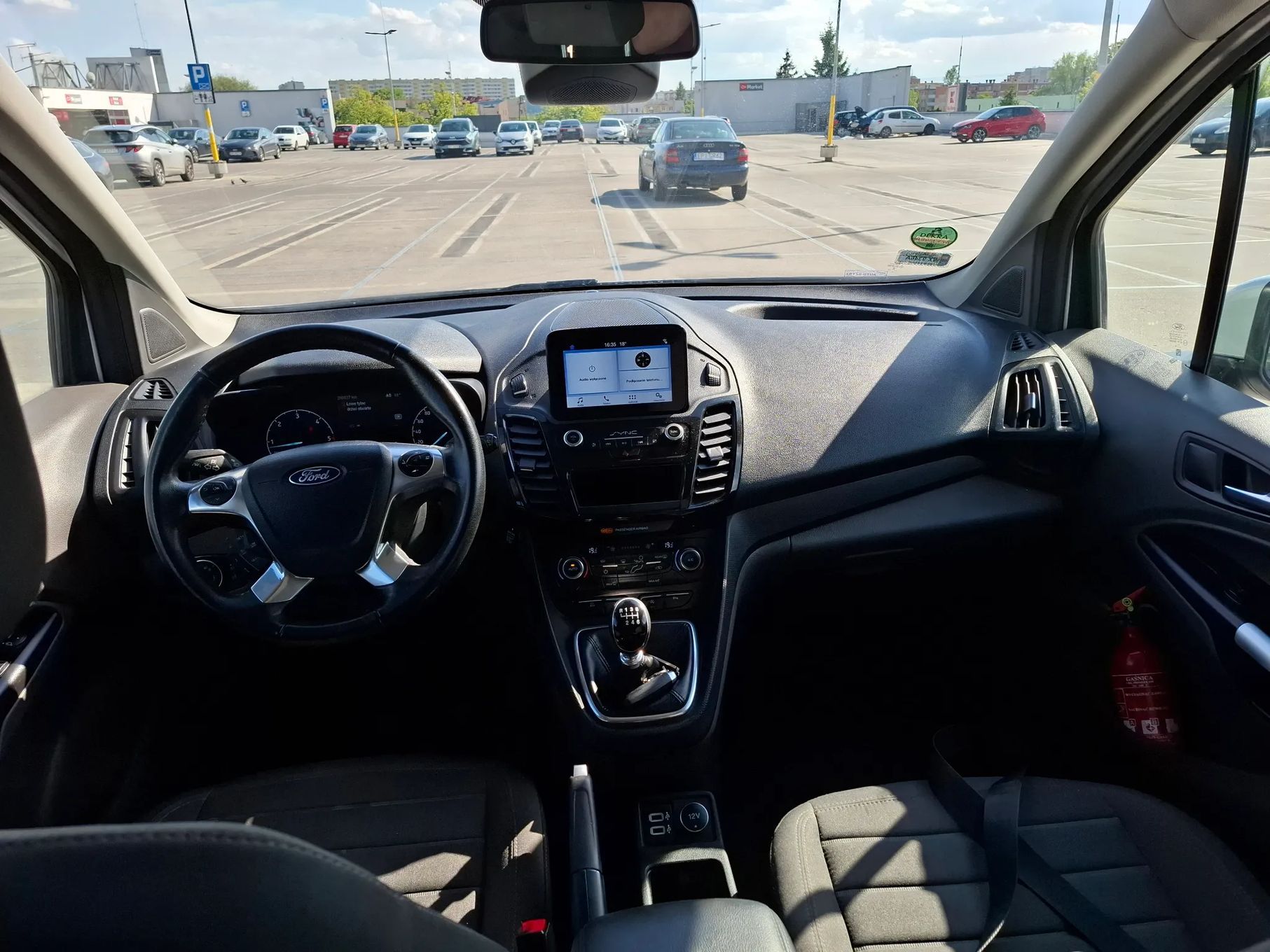 Ford Tourneo Connect Ford Tourneo Connect 1,5 EcoBlue 120 KM M6 Titanium Grand Tourneo