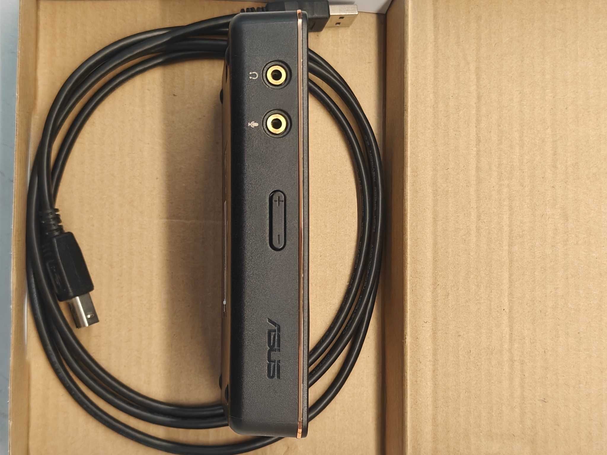 Zewnętrzna karta dźwiękowa / DAC ASUS Xonar U7