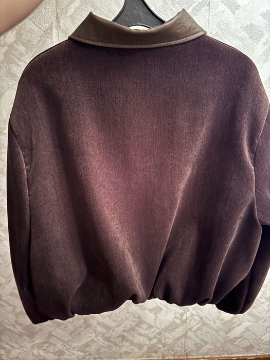 Італія новий класний мякенький бомбєр