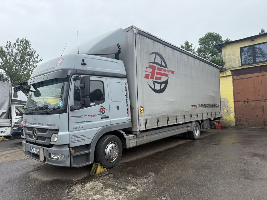 Mercedes Aego 1523/1528  Firana 23 palety, otwierany dach