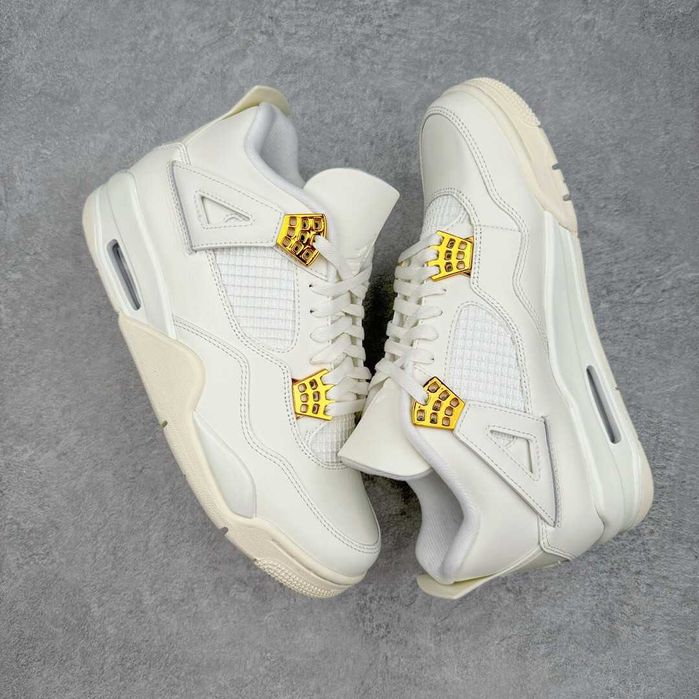 Air Jordan AJ4 Retro Salt White Metalowa klamra