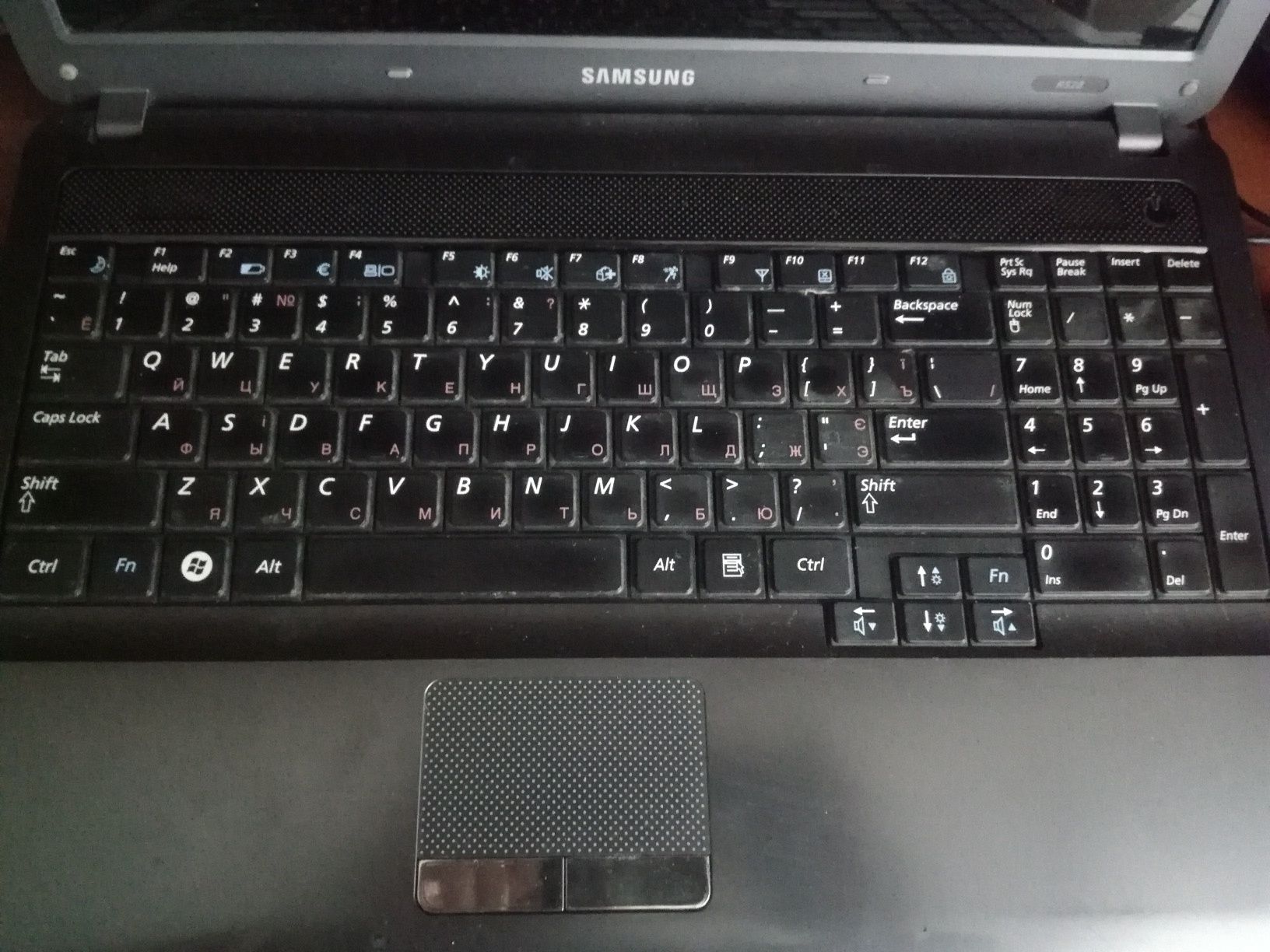 Ноутбук Samsung R528 i5