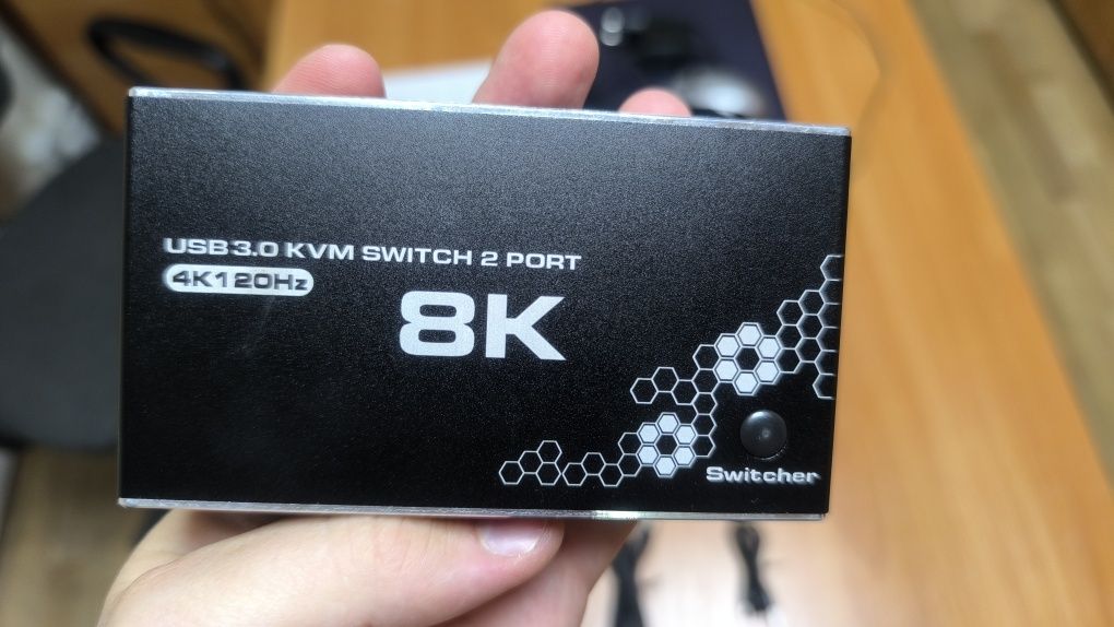 KVM-свич на 2 компьютера Addap KVMS03/2, 8k 30Hz, 4k 120Hz