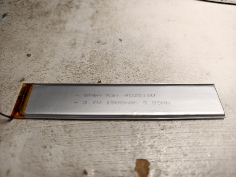 Литий-полимерный аккумулятор 4*25*130mm(Li-ion 3.7В 1500мА·ч)