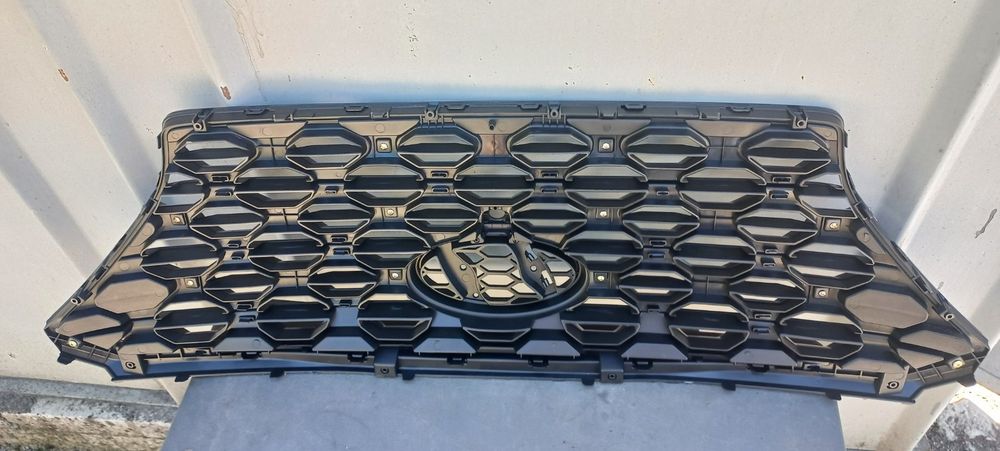 Решетка радиатора Hyundai Santa Fe 19-21 Front Grill