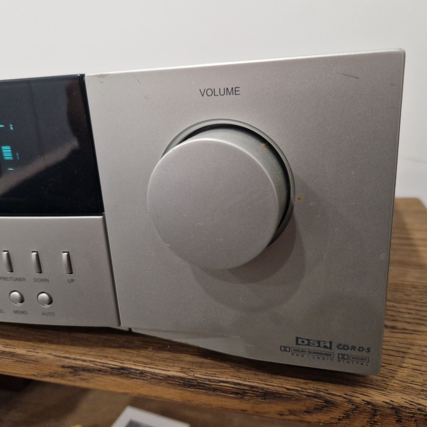 Amplituner eltax avr-250