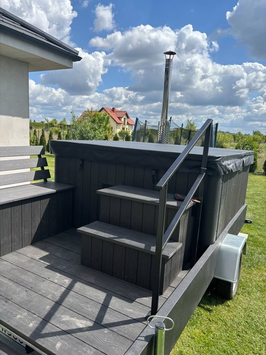 Mobilne Jacuzzi 6 osobowe. Duże. Premium