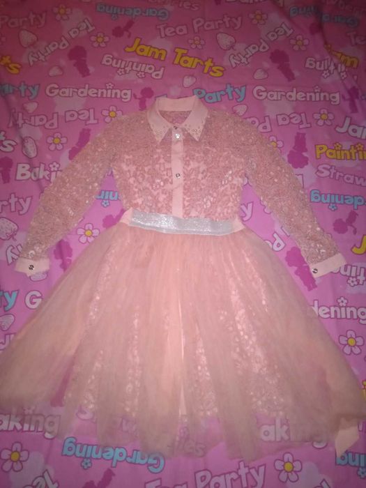 платье нарядное на девочку