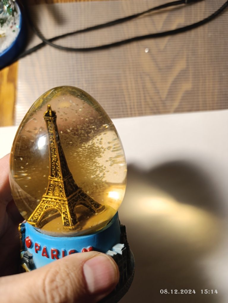 Снігові кульки ,, Paris,, 2 шт.