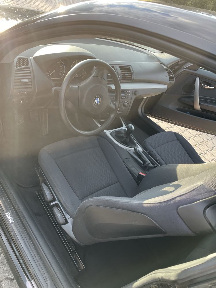 BMW E87 116I 2.0 122KM 2009