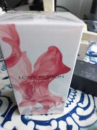 Oriflame love potion perfume