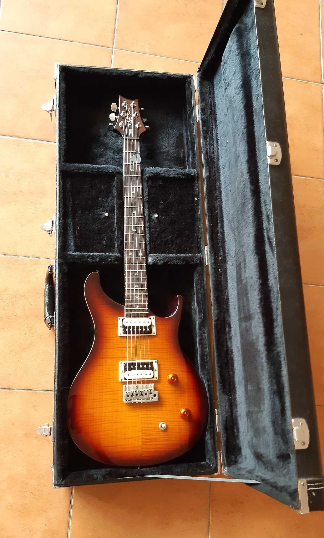 PRS 22 Custom SE + twardy futerał