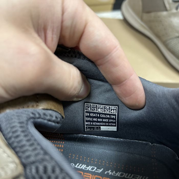 Чоловічі кросівки Skechers Delson сітка шкіра 48 р хакі легкі бу спорт