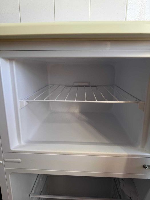 Frigorifico Princess Usada em bom estado e funcionando na perfeição
