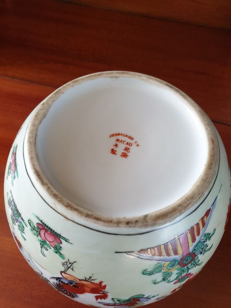 Conjunto louças de Macau