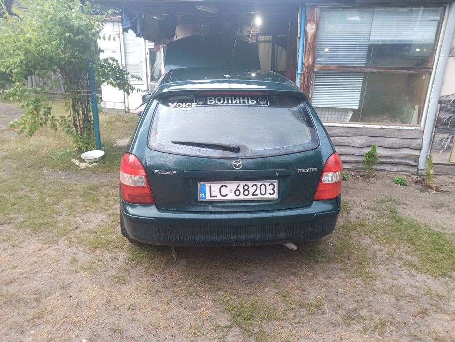Продам Мазду 323 ф