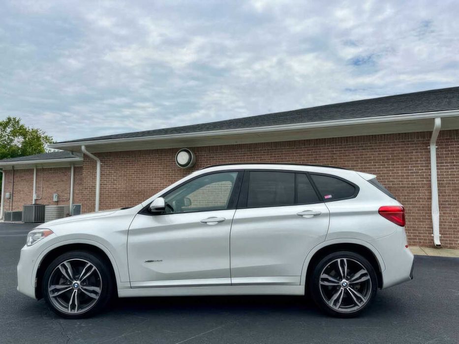 BMW X1 xDrive28i      2016