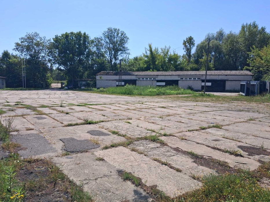 Błonie. Utwardzony plac do Wynajęcia, około 1000 m2. Dojazd TIR. Dozór