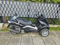 Piaggio MP-3 Piaggio MP-3 (prawo jazdy kat. B)