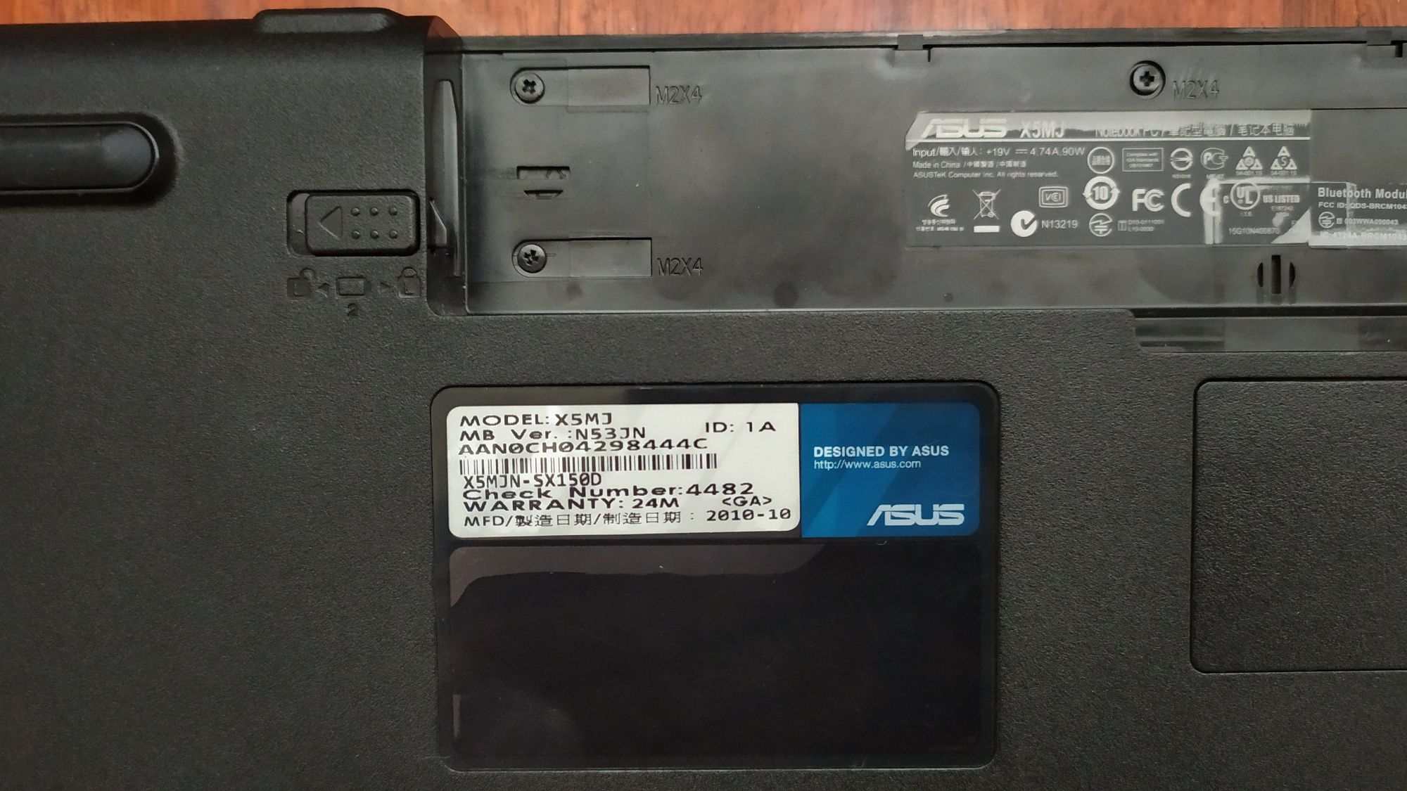 Ноутбук Asus x5m3