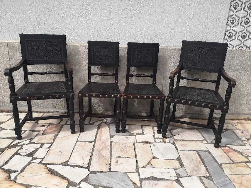 Conjunto cadeirões e cadeiras Antigas com base e costas Couro Lavrado