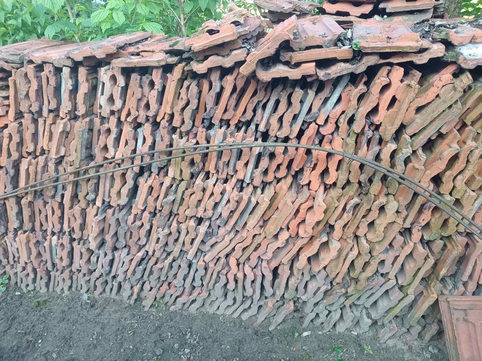 Черепиця б/у продам