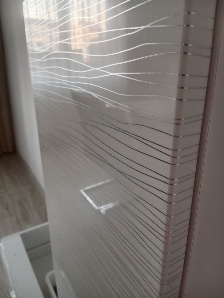 Meble łazienkowe komplet