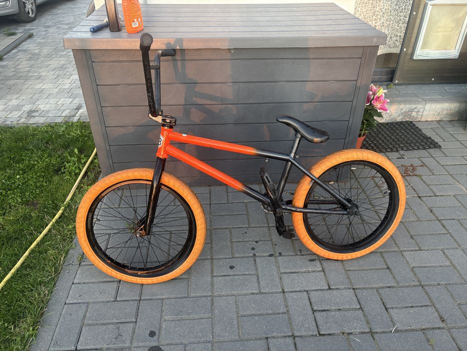 Mafiabikes kush 2+ bmx( nowa piasta i opony)