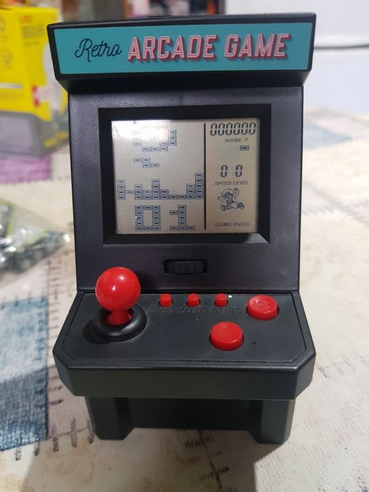 Портативная игровая консоль  Retro Arcade Game для игры в тетрис