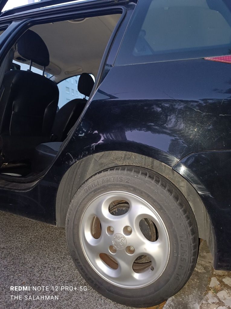 Peugeot Carro usado
