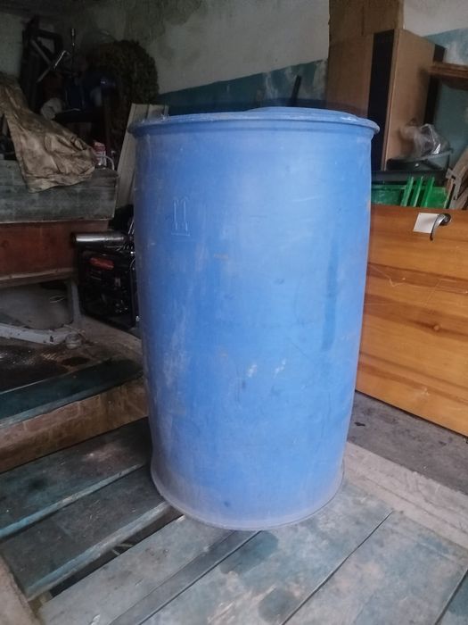 Бочка под воду на 200 литров б/у