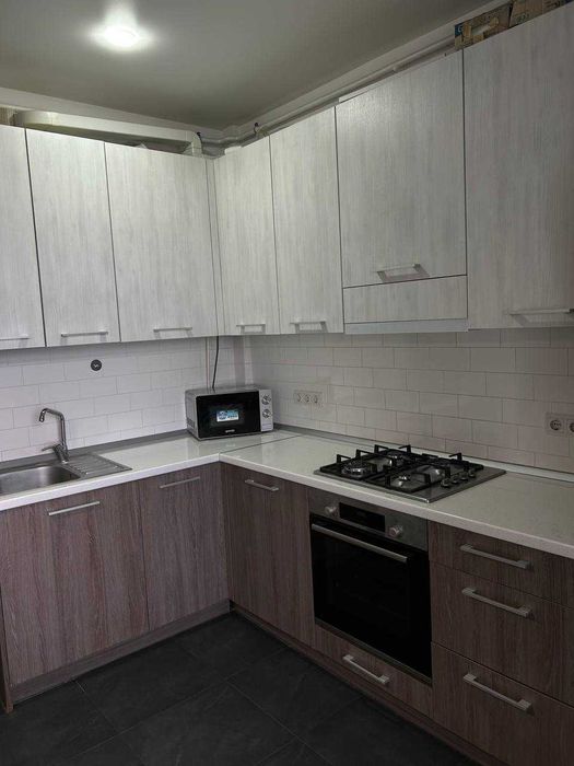 Оренда двокімнатної квартири, вул. Перфецького 2 (новобудова)