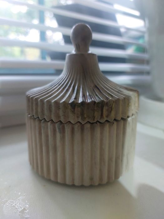 Шкатулочка декортивная маленькая